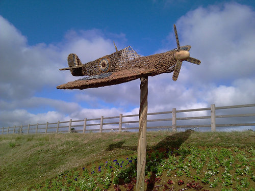 RutlandWillows's profile picture. We are Willow workers, Dry Stone Wallers and Hedge Layers. The business is owned and run by Louise and Martin Keeley having taken over from father, John Shone.