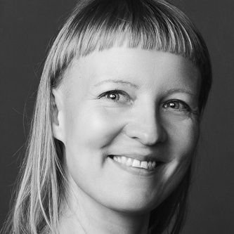 M. Sc. Forestry, Ministerial Adviser @mmm_fi #hiilestäkiinni #turvepellot #metsä #ilmastoneuvottelut, meren ääressä toisinaan #aamupulahdus 🇫🇮🇸🇪🇩🇪🇬🇧