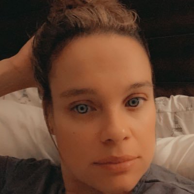 nyalizeny211's profile picture. 