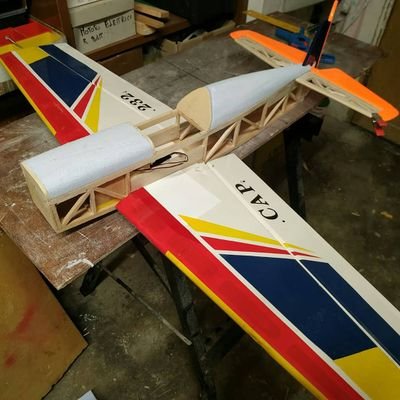 Raffael51900427's profile picture. Aeromodellismo Dinamico: Network dedicato al modellismo ed aeromodellismo vintage. Tecniche costruttive, trucchi, recensioni e video.