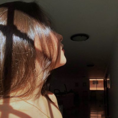 dianalacou's profile picture. 