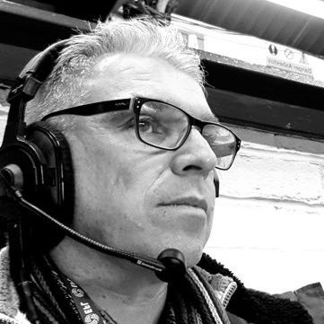 Author EPL EFL & ECB accredited - Chief Sports Reporter @BasildonYA 📰 #CMC🏏#FWA🏐 Sometimes 🏐 bloke on the 📻 @BBC3CR @WycombeSound @HospitalRadioCo🎙️