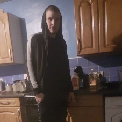 Dannyle20984555's profile picture. I just like to have fun and get stoned