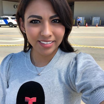 Former Consumer Investigative Producer at NBC 7 and Telemundo 20 | Soccer ❤| Spanish | English| Emmy Award-winning journalist I Golden Mike Award Recipient
