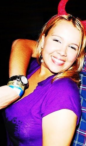Vascaína, loira, 22 anos e Carioooooooca !
http://t.co/gg5L5NOG0a