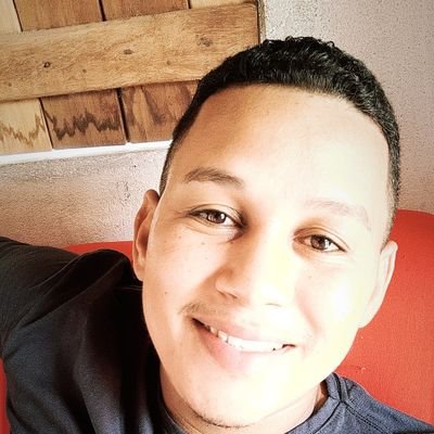 gugagonalves6's profile picture. Paraibano
Amo Forró
capricorniano 
Namorando ❤️😍
cantor/Nas Horas vagas 🇧🇷