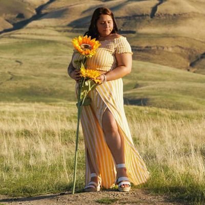 Free Lance Model
Tattooed/Curvy Plus
Pacific Island