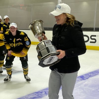 Director, Player Personnel @nhlblackhawks | BU @BUQuestrom '09 & '19 @TerrierWHockey | You owe it to yourself to become everything you've ever dreamed of being.