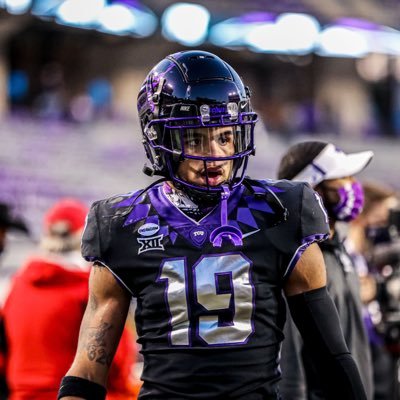 TCU bounceback @butlergrizzlies |6’3 210| #RECRUITME | V E R S A T I L E…