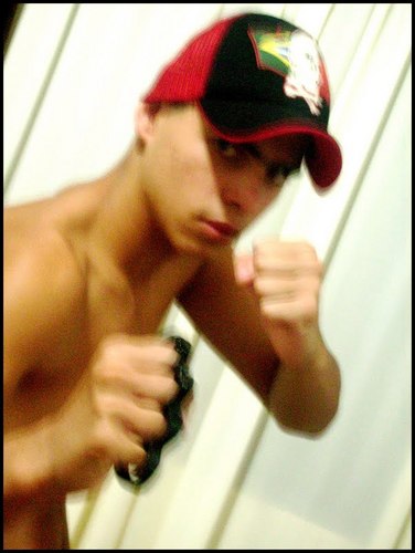 Nunca vão me entender Sempre vão me criticar Mas eu quero que se foda Largo minha familia pra tiver jogar! CLUBE ATLÉTICO PARAENSE