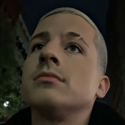 sherlockvoice's profile picture. soy @ivystorys