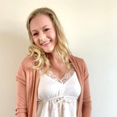 BeccaJohnson27's profile picture. 