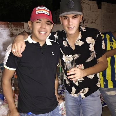 Newells Y  Nada Más ❤🖤
Fútbol ⚽️🏆
Libra ♎ .
Campeon Copa Vgg 🏆🥇
Honda Wave ❤️✊