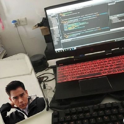 Os647750418's profile picture. 