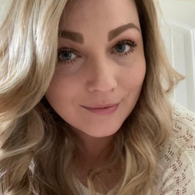 ErinNic1314's profile picture. 