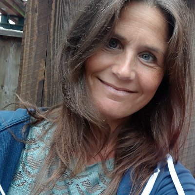 Moeder met een missie; dat iedereen mag ZIJN wie hij/zij ten diepste is.
Begeleiding van Jongeren*OudersVanEenZorgenKind*Wereldvrouwen
HeelVijn