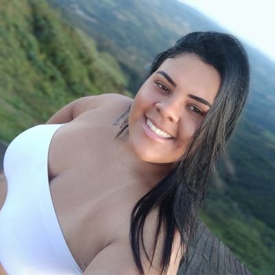 Ainda que tudo coopere para eu fraquejar, seguirei de queixo erguido,bonito, valente e persistente .. 🙏🏻🔥
Insta; @_nerysabrina