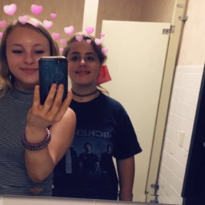 AlyssaPlump13's profile picture. Love Supercross and motocross and I love hockey