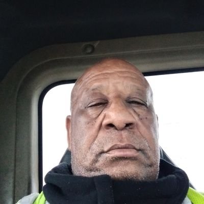 HowardR54718095's profile picture. I am  a truck driver