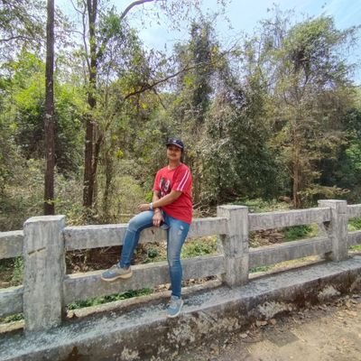 AnnsGup's profile picture. lovesNature#studiedForestry☘
#nature_is_love
#junglee
#sportive__nationalplayer
#learn_world_wideaddidcted
#talkative
#explorer
#personal_views_all_around
+ve💀