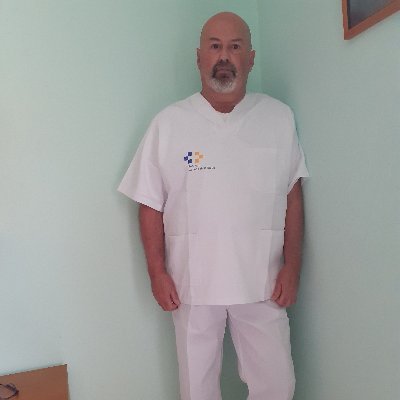 TinoEstupinan's profile picture. He leído cientos de libros... de todo tipo y he vivido cientos de historias. Gran Canaria. No DM