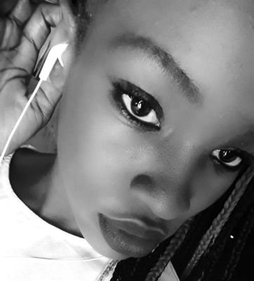 orianadesir's profile picture. SIM