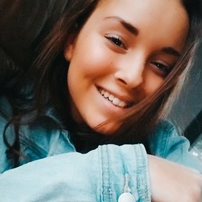 RachelWingard8's profile picture. •HaPpY•