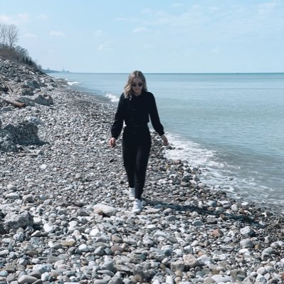 baileyberish's profile picture. 