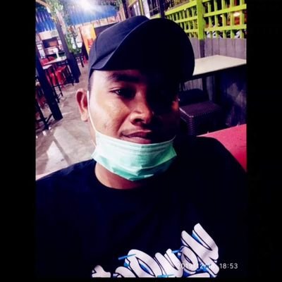 MD_S76's profile picture. nasehatin orang jago, hidup sendiri berantakan