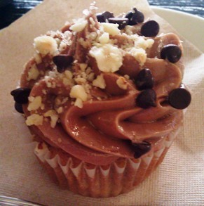 ArtisanFF's profile picture. Highlighting Favorite Artisan Food Vendors at Retail Locations. Contact me to be listed!