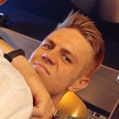 Maciej76998903's profile picture. 