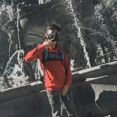 Luisito76912324's profile picture. 