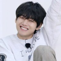 Taetaehyung(@Taetaehyon1) 's Twitter Profile Photo