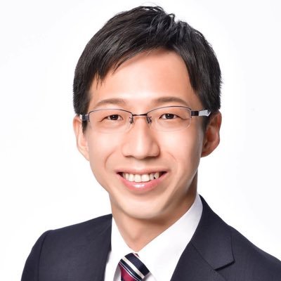 茨木から矢をはなつ!無党派の挑戦!/追手門学院大学卒業、同大院修了。衆議院議員秘書、追手門学院職員を経て幼稚園・小学校放課後活動ロボットプログラミング講師。茨木市観光協会認定ボランティアガイド/茨木市相撲連盟事務局次長/茨木フェスティバル実行委員会企画長/茨木ライオンズクラブ委員長/追手門学院大学校友会理事他