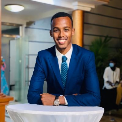 Somali, Born and raised in Mogadishu ➕MBBS💉 🏅Co-founder of Somali Night Awards ➕Humanitarian Worker 🔗Don't act someone else's play🔗
