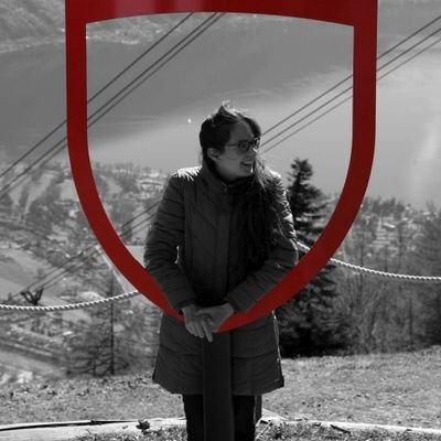 HeleneSchreyer's profile picture. Postdoc IOB Basel, PhD Gollisch Lab, Göttingen. Vision, Retina, Bipolar cells, neural coding.