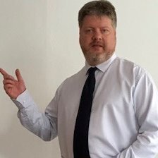 | Interim Financial | ondernemer | daytrader | politiek, VVD | muziekliefhebber | media | zeezenders |