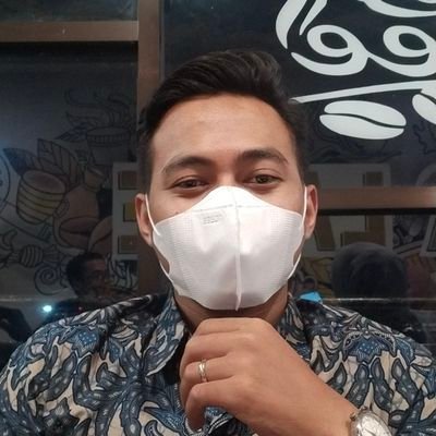 muhamad_safii_'s profile picture. Aku sing ketara lan aku sing ora ketara