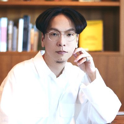 ウェブ版「美術手帖」@bijutsutecho_ 編集長(←美術年鑑社「新美術新聞」記者) All TWEET IS MY OWN. https://t.co/epcEe783l5