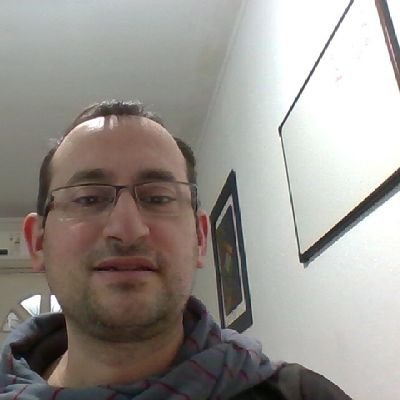 tozzi_mauricio's profile picture. PR.
Defensor de la comunicación responsable.
Todos somos uno y dependemos de los demás.
Reciclá lo que no usas!