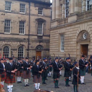 APBrackfield's profile picture. I am a man on a mission a graduate recruiting mission!I spend my days thinking of exciting/funky new ways to recruit graduates whilst by night who knows...