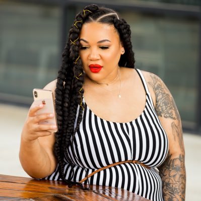 FirenzaMonet's profile picture. Creator | Higher Ed Professional | Makeup Enthusiast