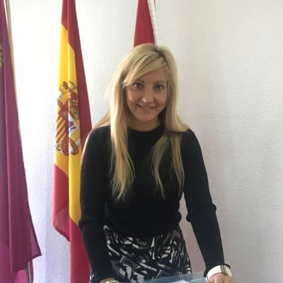 Lcda.Pedagogía.Grado EI y Primaria, PT.ALDirectora Cierva Peñafiel.Vicepresidenta Direcmur e Innovaedum Profesora asociada UMU