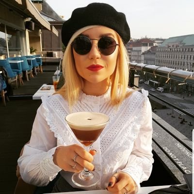 fivefootviews's profile picture. All that glitters is gold, only shooting stars break the mold.