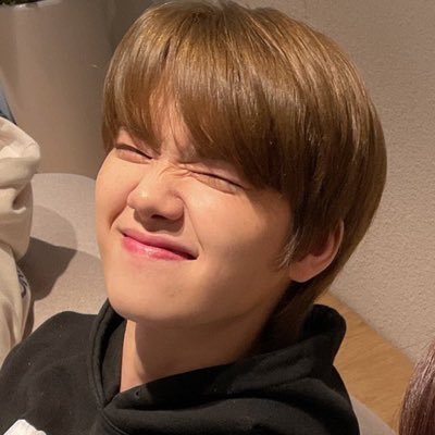 https://t.co/SDflKdSyst • ao3: mogubin