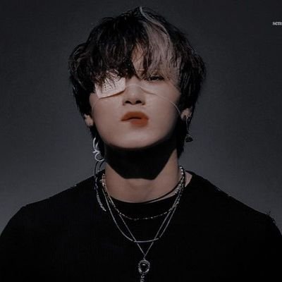 choisanor_'s profile picture. ⠀⠀⠀최산⠀⠀⠀𝒊𝒕𝒂𝒍𝒊𝒂𝒏 𝒑𝒓𝒊𝒏𝒄𝒆 ─— theır blood ıs the onlч thıng l need to lıve.