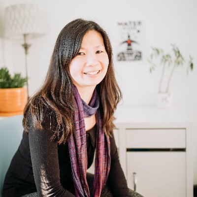 Holistic Health, Burnout & Social Movement Care 🍜Holistic Nutrition 💆🏻♀️Biodynamic Craniosacral Therapy & ThetaHealing 🌍Activism & Social Justice @emmlui