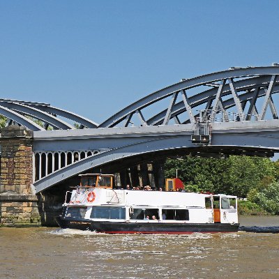 Boat trips from the heart of London to The Royal Botanical Gardens Kew, Richmond Riverside and Hampton Court Palace.