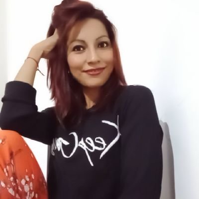 lilycasimiro's profile picture. 💙💛💙