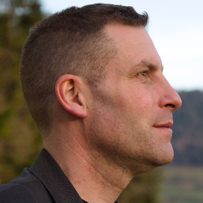 Technology enthusiast, Casual developer. Works for @exoscale. Member of #Spéléo-Secours Suisse and #118.